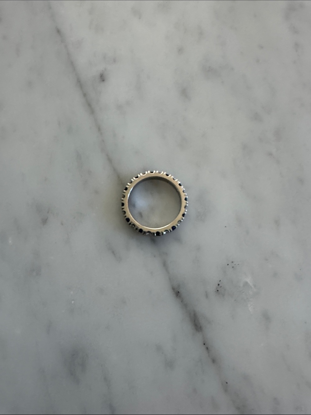 Diamond ring - Picture 2 of 4